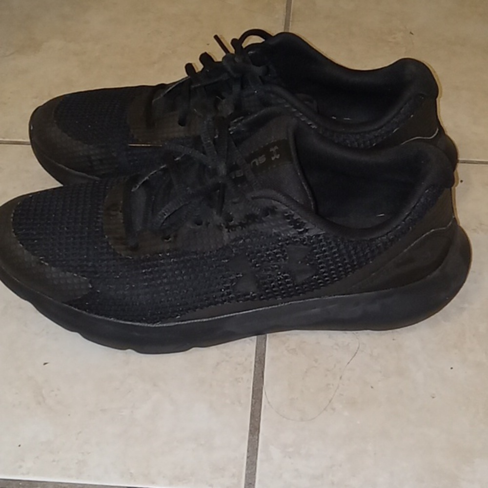Under Armour Men's running shoes Shoes Size 11.5